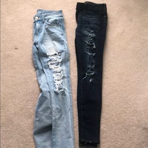 2 Pairs of AEO jeans!